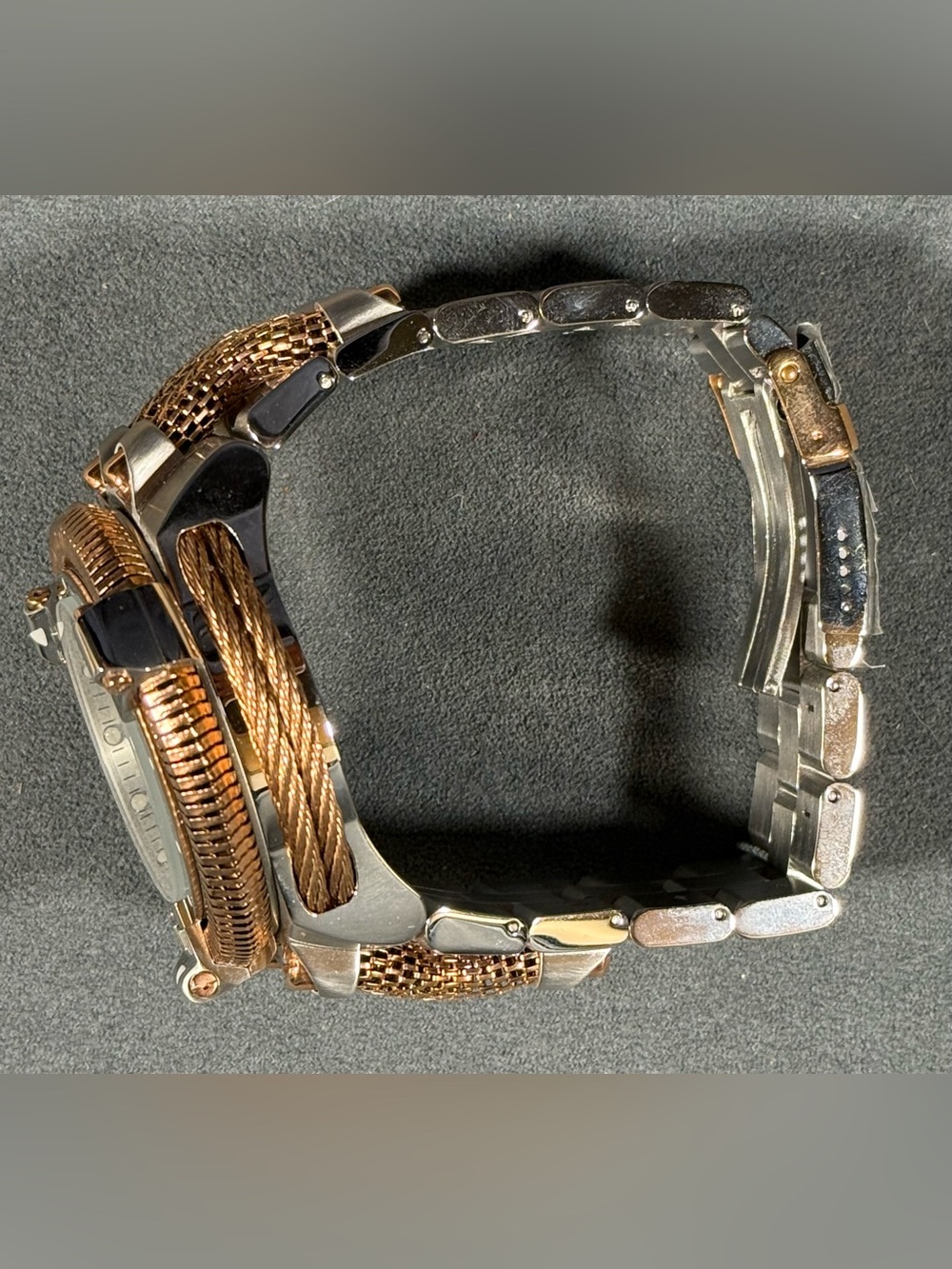 Invicta King Python Men’s Watch Quartz
Model 39735 - Picture 5 of 7